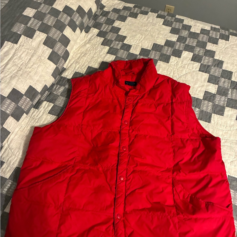 Lands' End Men's Bold Red Vest